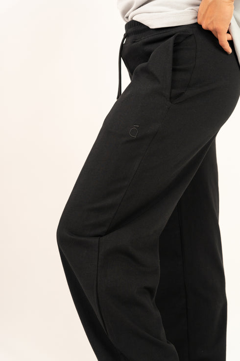 Sweatpants – Arabic Calligraphy Edition