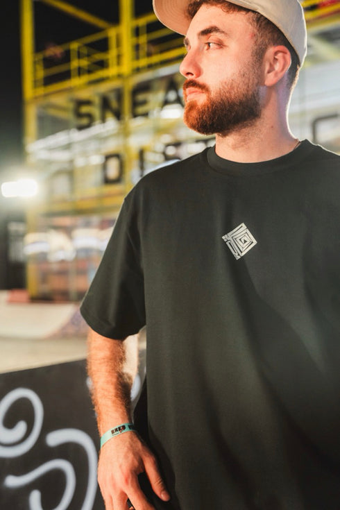 Oversized T-Shirt – Identity